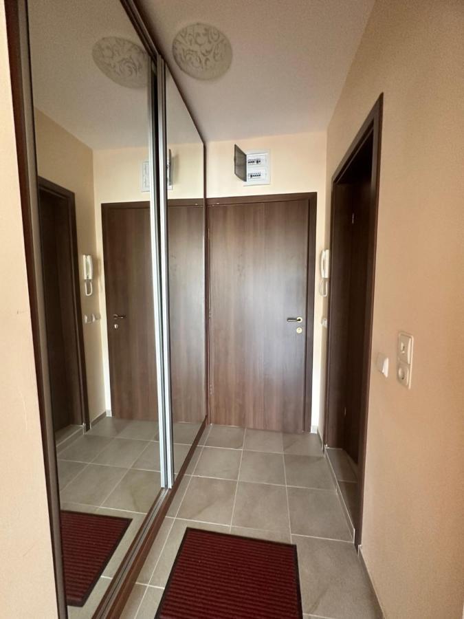 Private Apartments In Oxygen Свети Влас Екстериор снимка