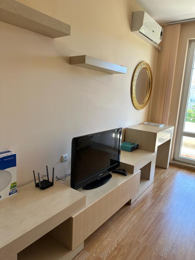 Private Apartments In Oxygen Свети Влас Екстериор снимка